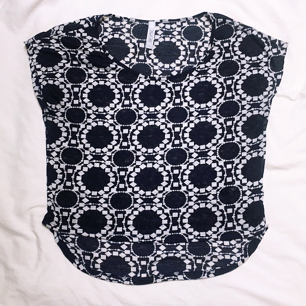 Navy printed high low top